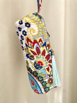 ESTUCHE DE TELA GRIS