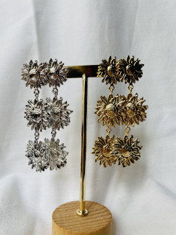 PENDIENTES TRIPLE FLOR