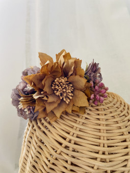 TOCADO FLAMENCA FLORES MOSTAZA