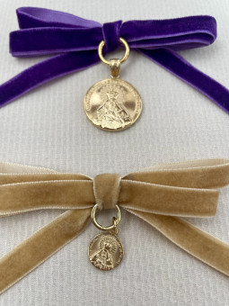 LAZO PARA MANTONCILLO...