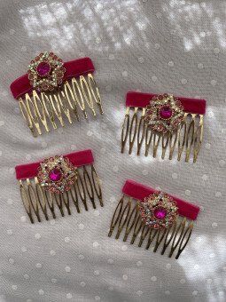 PEINILLA PEDRERÍA Y TERCIOPELO