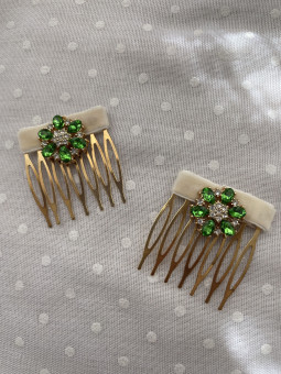 PEINILLA PEDRERÍA Y TERCIOPELO