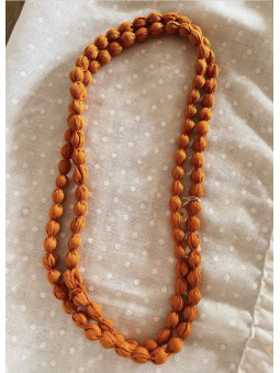 COLLAR DE TELA NARANJA