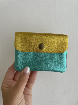 CARTERA DE PIEL METALIZADA